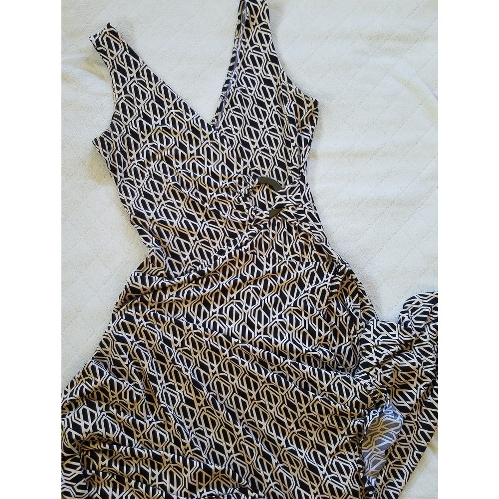 Patterned dress